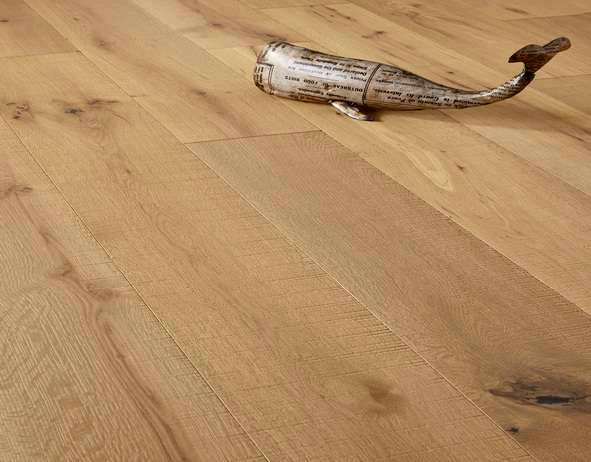 CAYMAN Raw Matt Lacquered with bandsawn finish Flooring