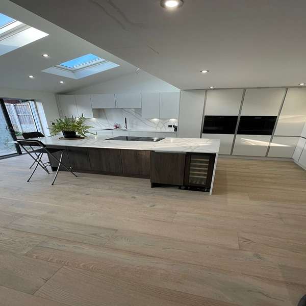 DELFI220 Brushed/Limed white/reactive stain/Sunken Filler Flooring