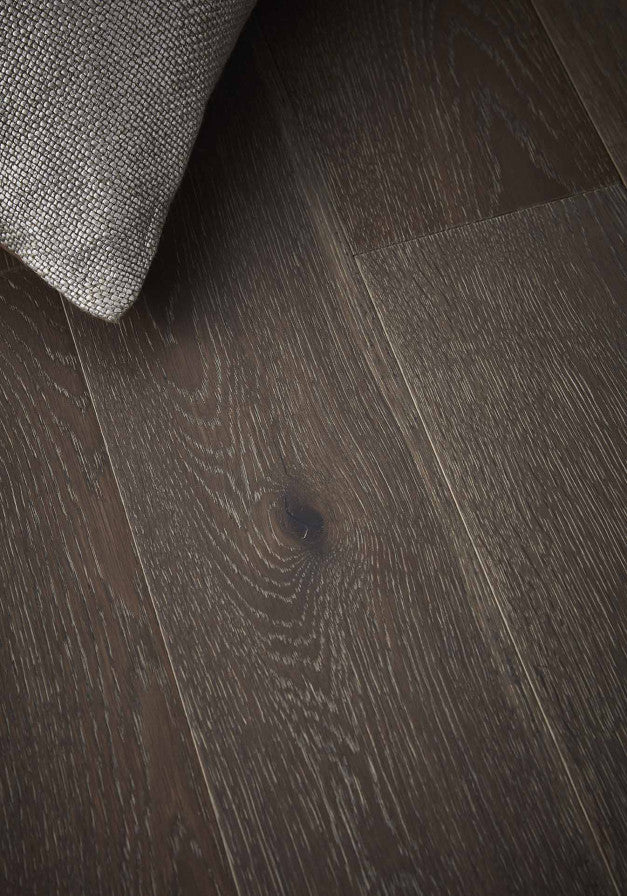Gulvain Smoked Oak 1.98m2 Flooring Pack