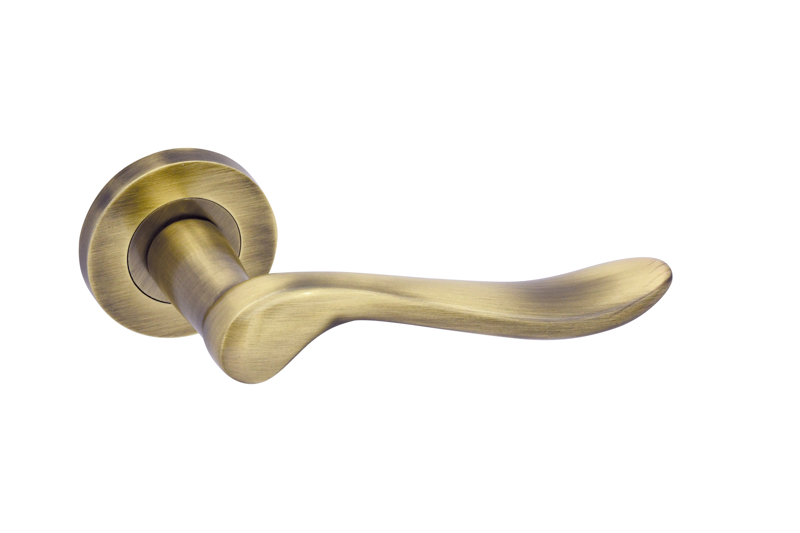 Ironmongery Aries Florentine Bronze Tone Privacy Handle Pack.png